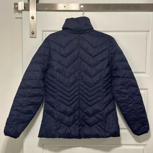 Michael Kors Quilted Chevron Wind Breaker, Navy Blue, Medium. - Picture 2 of 7